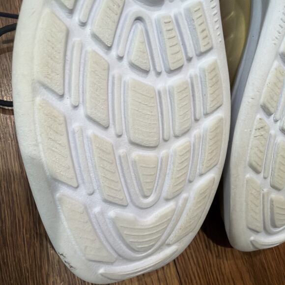 Nike Air Max Axis AA2146-011 Black Metallic Gold Men’s Size 11 Running Shoes - Picture 11 of 13